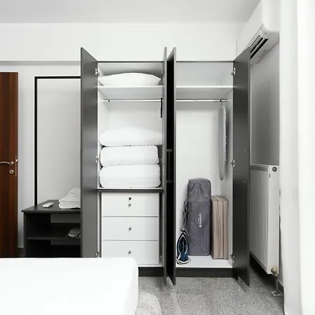 Апартаменты Maison Elan Downtown